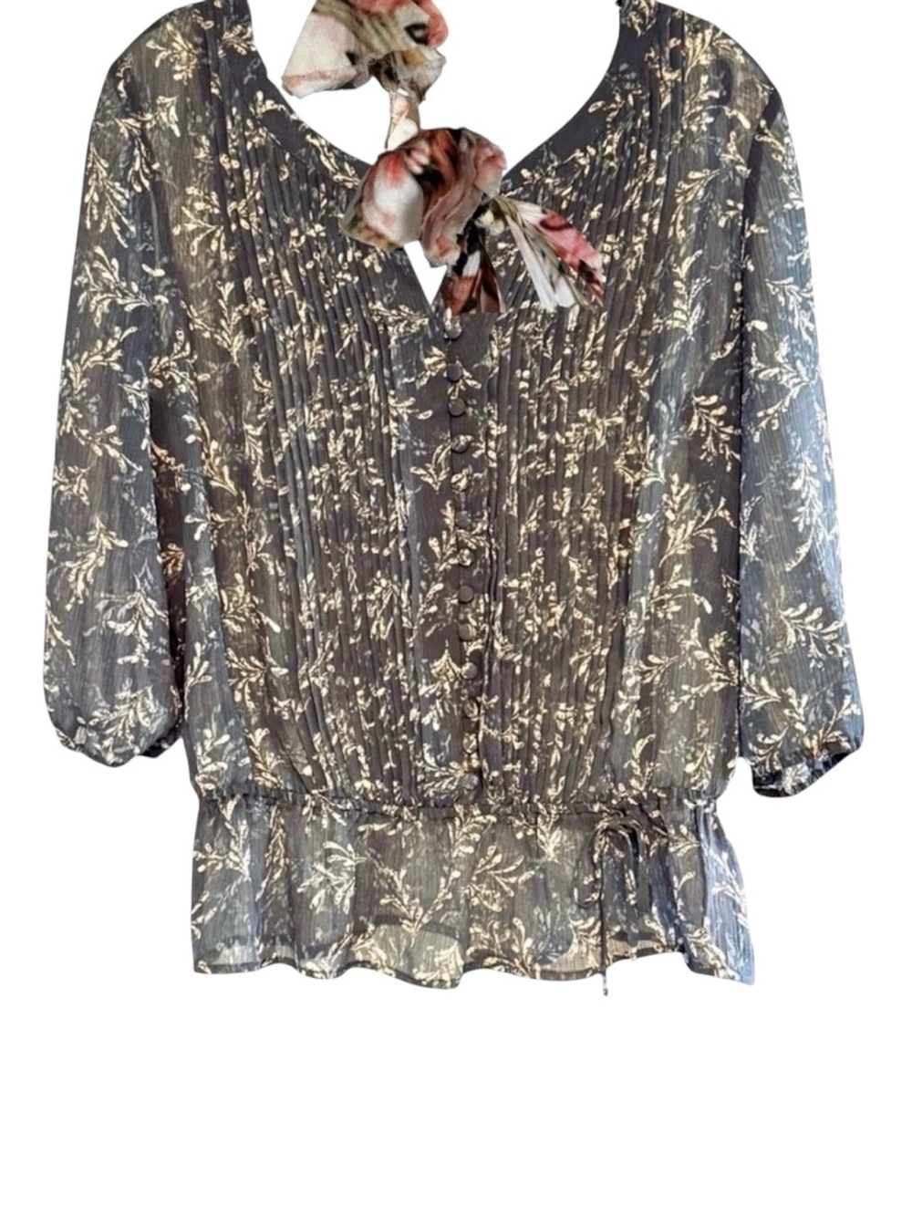 a.n.a. Oversized Semi-Sheer Gray Floral Pleated Button Front Gather Tie Soft Top